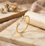 ELYSIAN Perlavé U-Form Ring