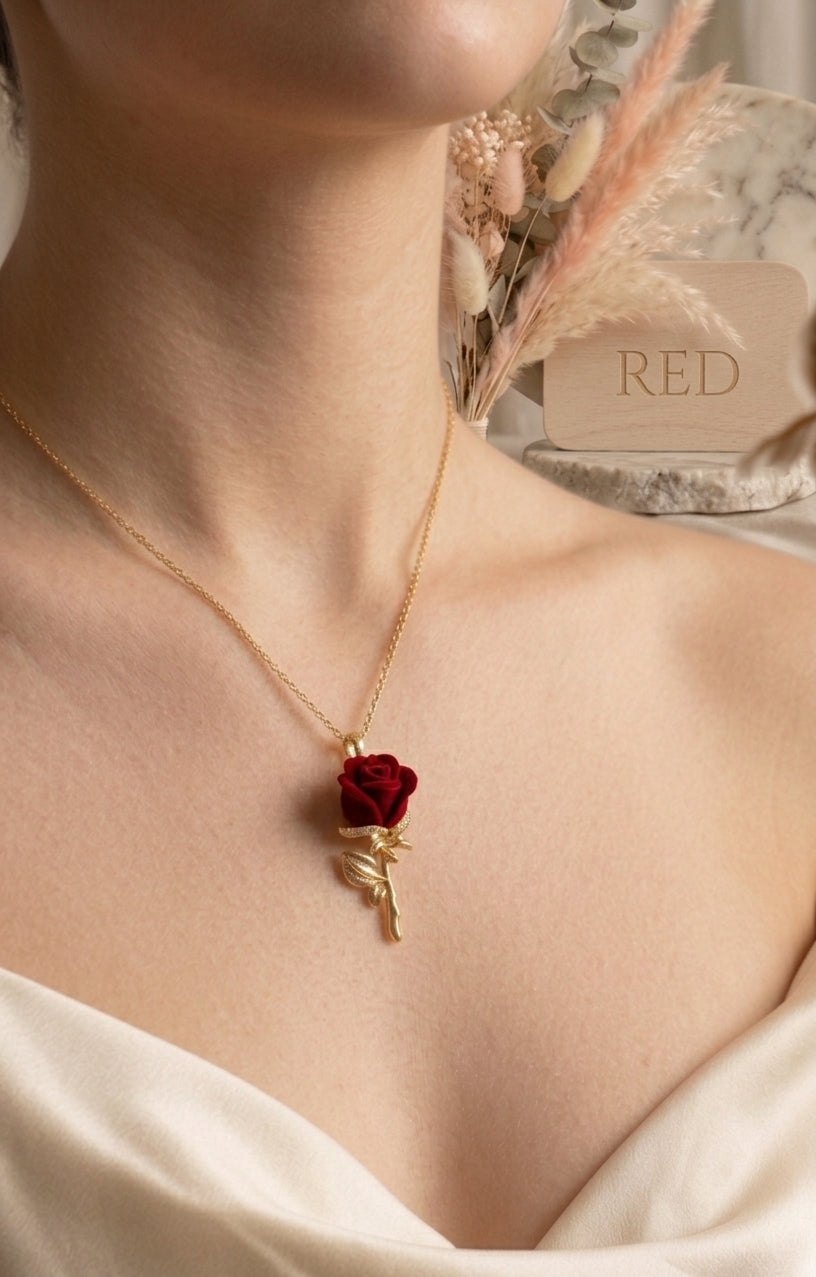 ELYSIAN Rosavelle Rose Pendant Necklace