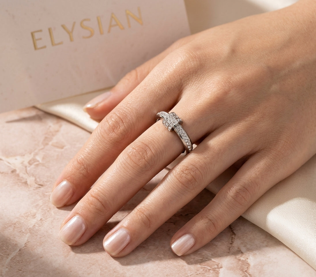 ELYSIAN Évrenne Line Ring