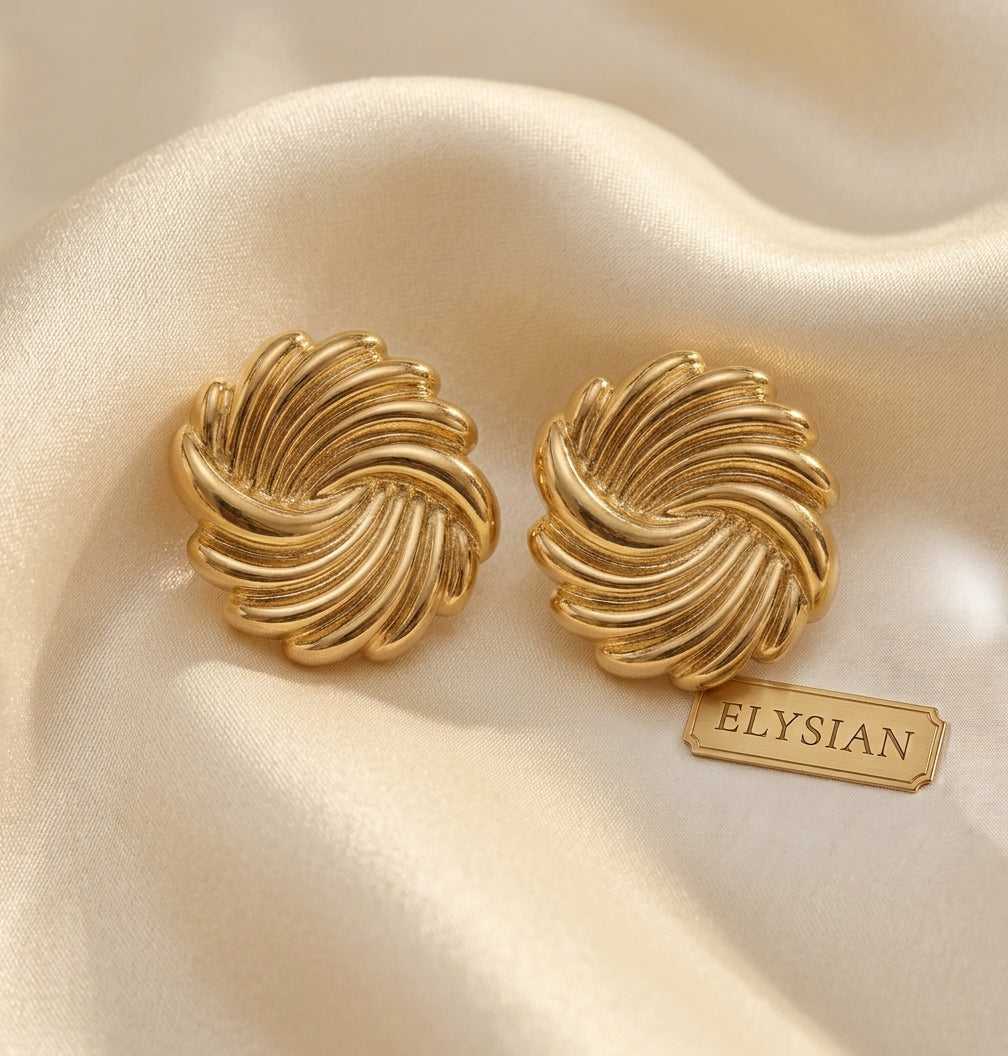 ELYSIAN Évelisse Round Studs